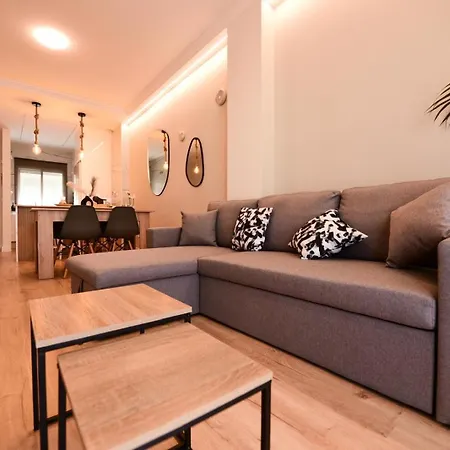 Familiar A Pasos De La Playa Torrequebrada Apartment Benalmadena